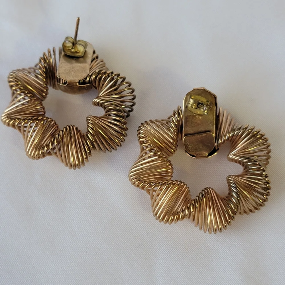 Vintage Spiral Slinky Earrings